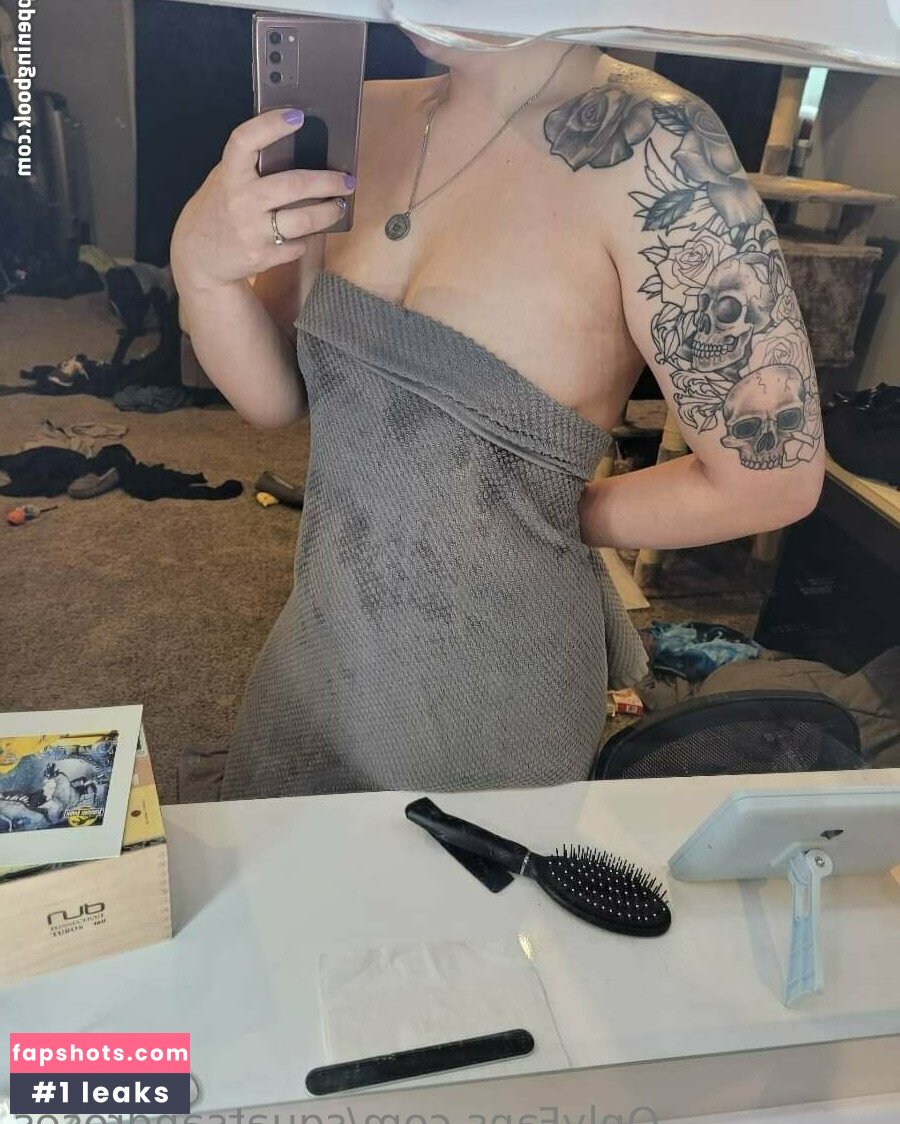 Brizzy Lothbrok gallery photo #11