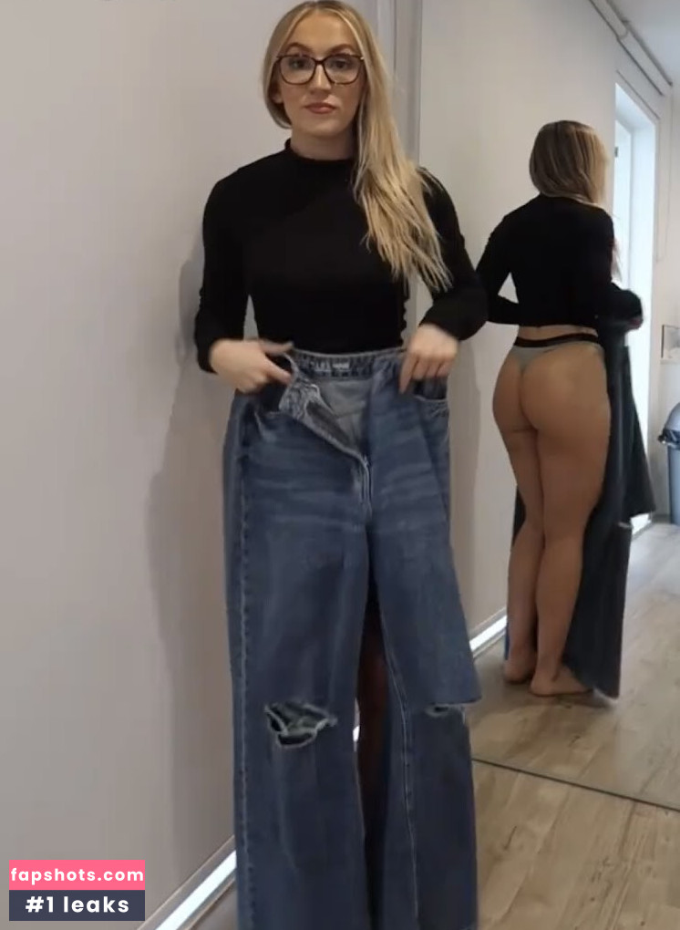 Brogan Small gallery photo #42