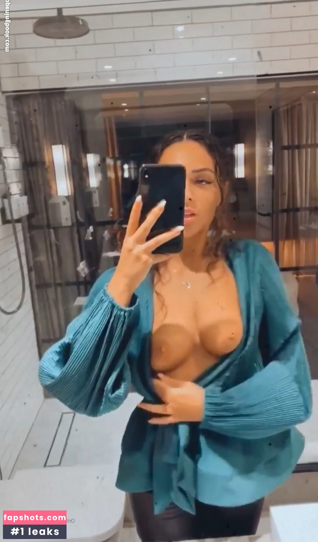 BRONTË B gallery photo #12