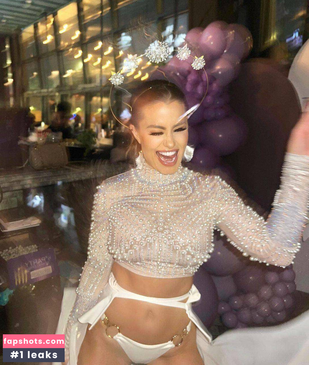 Brooke Adams gallery photo #29