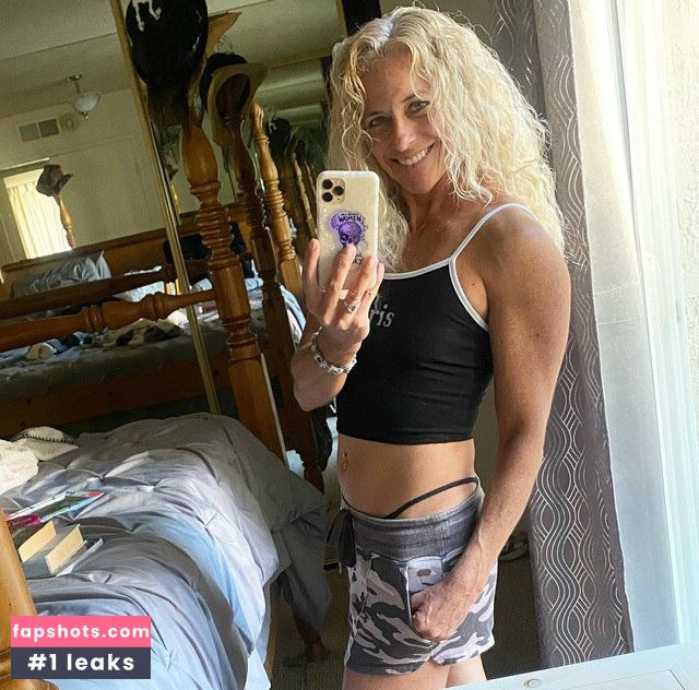 Brooke Baker gallery photo #9