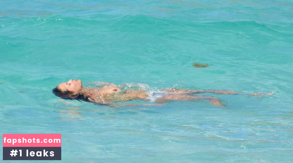 Brooke Burke Charvet gallery photo #120