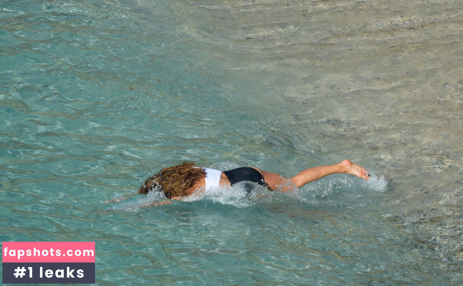 Brooke Burke gallery photo #1198