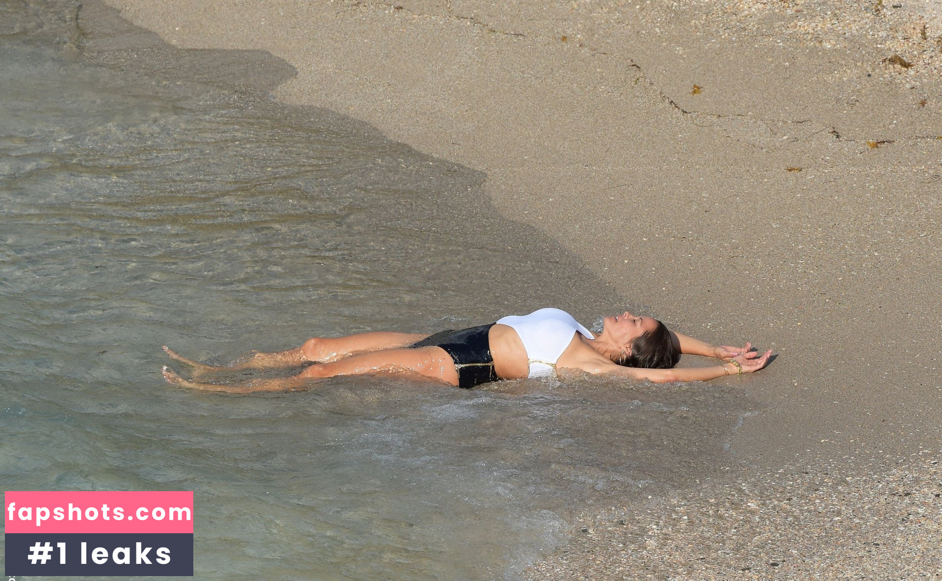 Brooke Burke gallery photo #1228