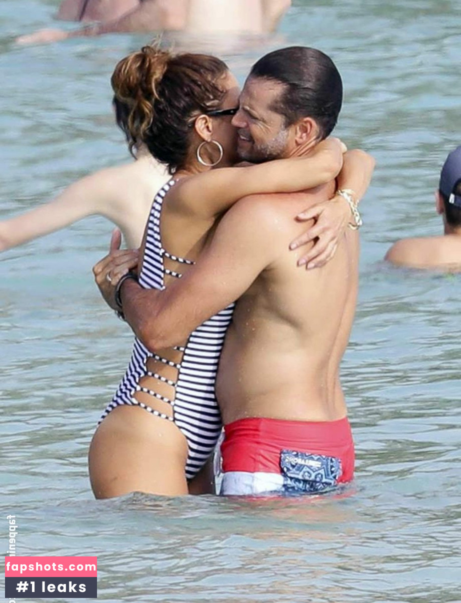 Brooke Burke gallery photo #1291