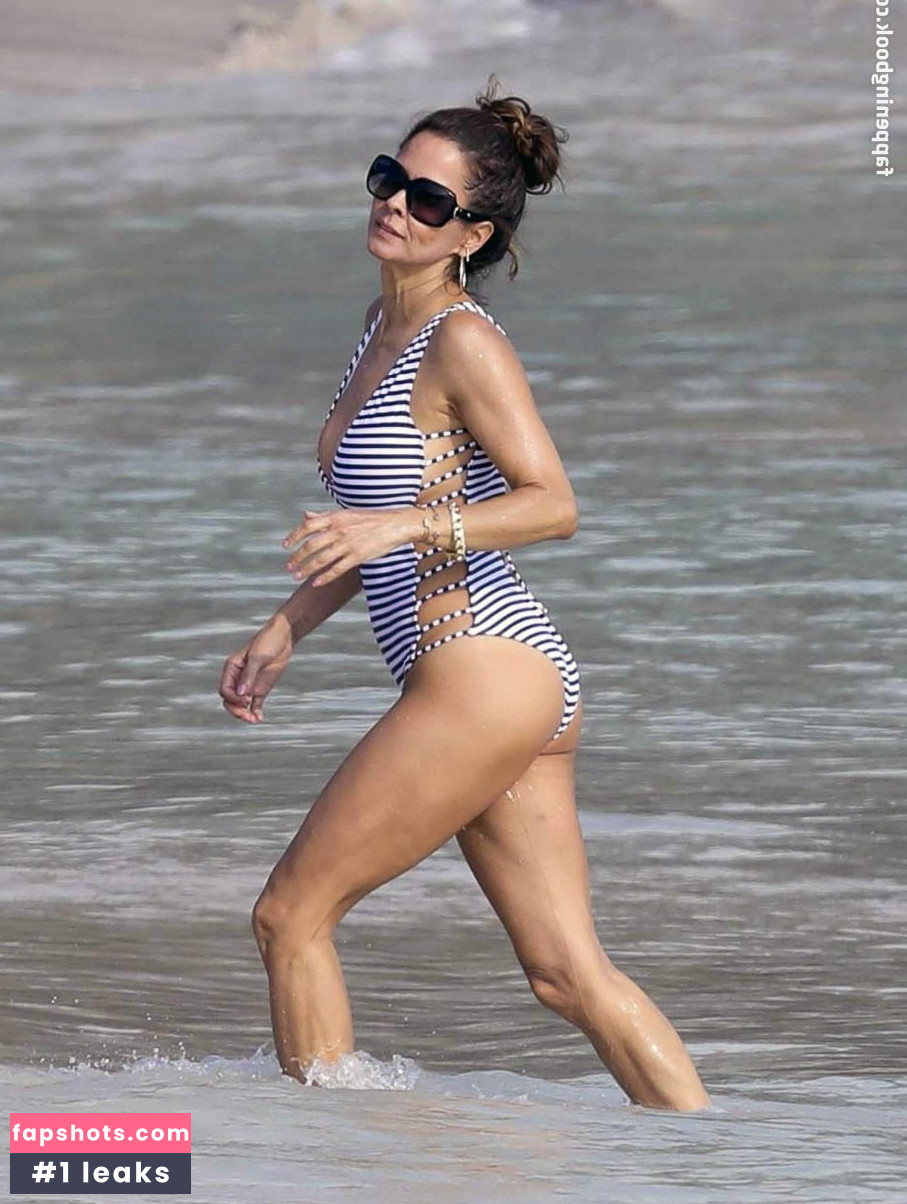 Brooke Burke gallery photo #1300
