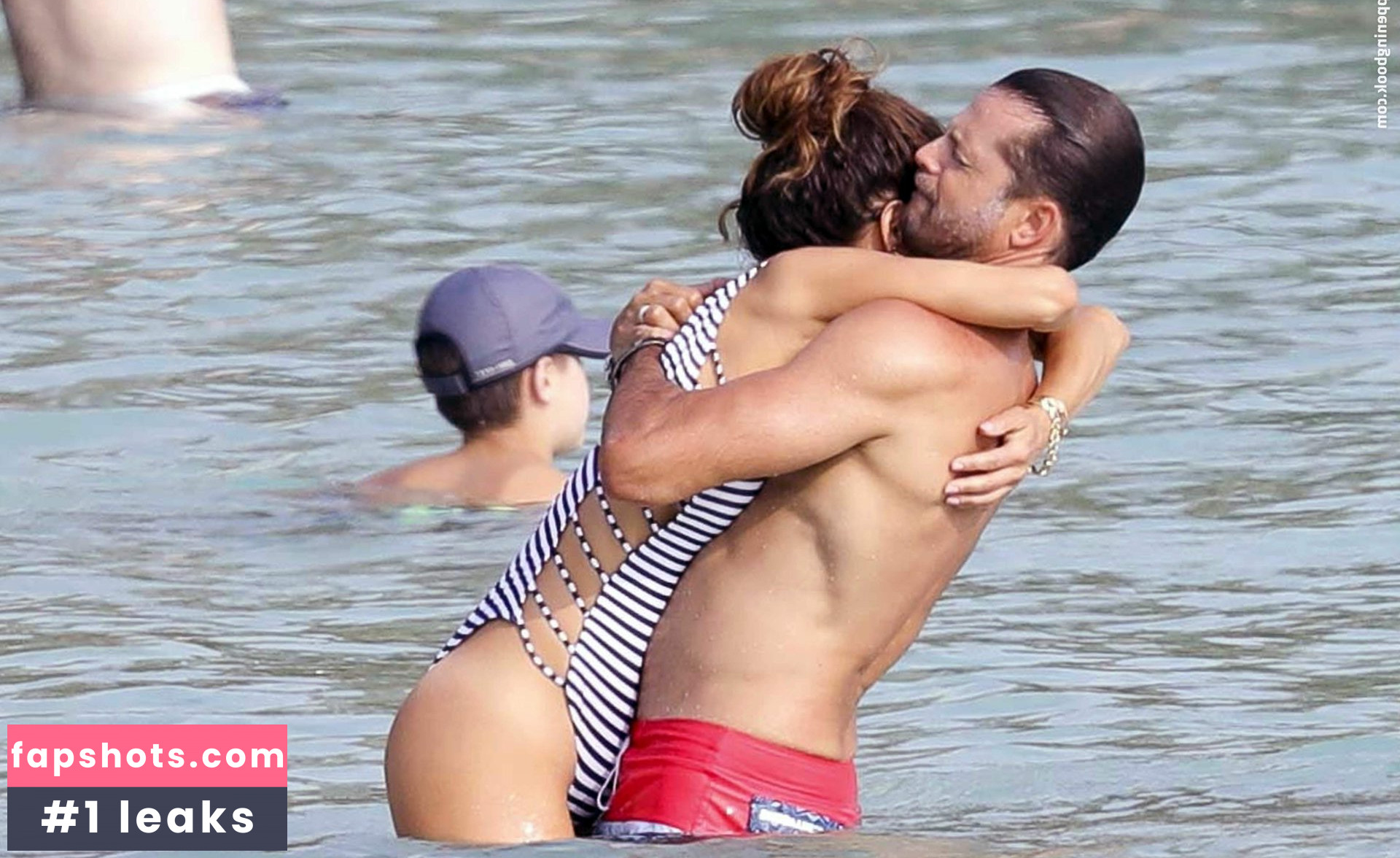 Brooke Burke gallery photo #1303