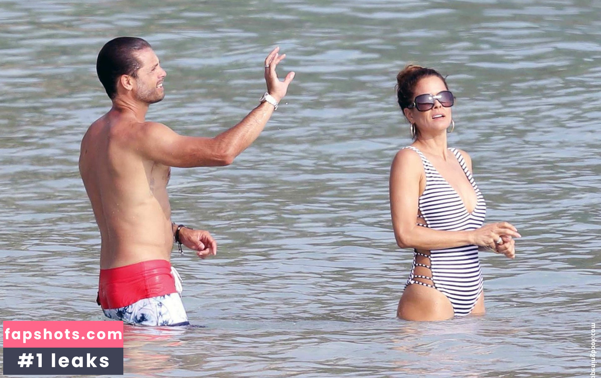 Brooke Burke gallery photo #1305