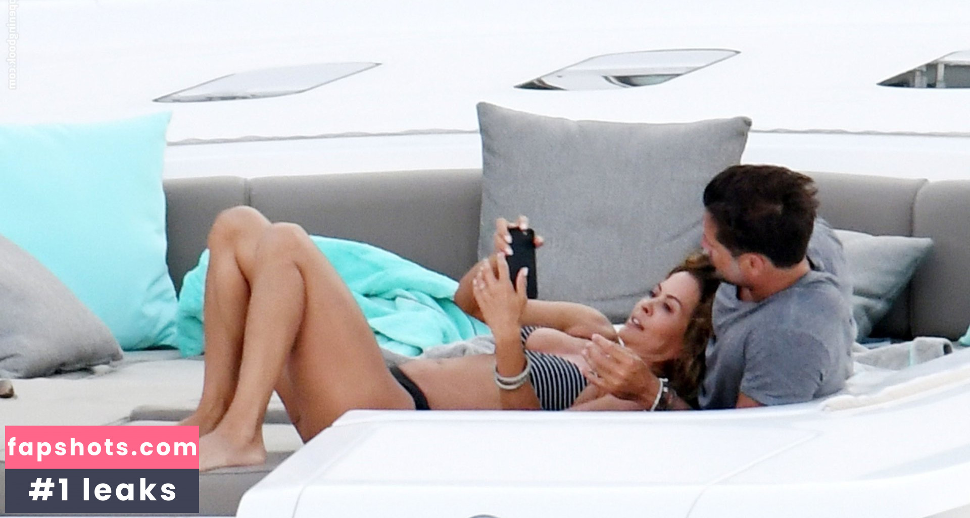 Brooke Burke gallery photo #1471