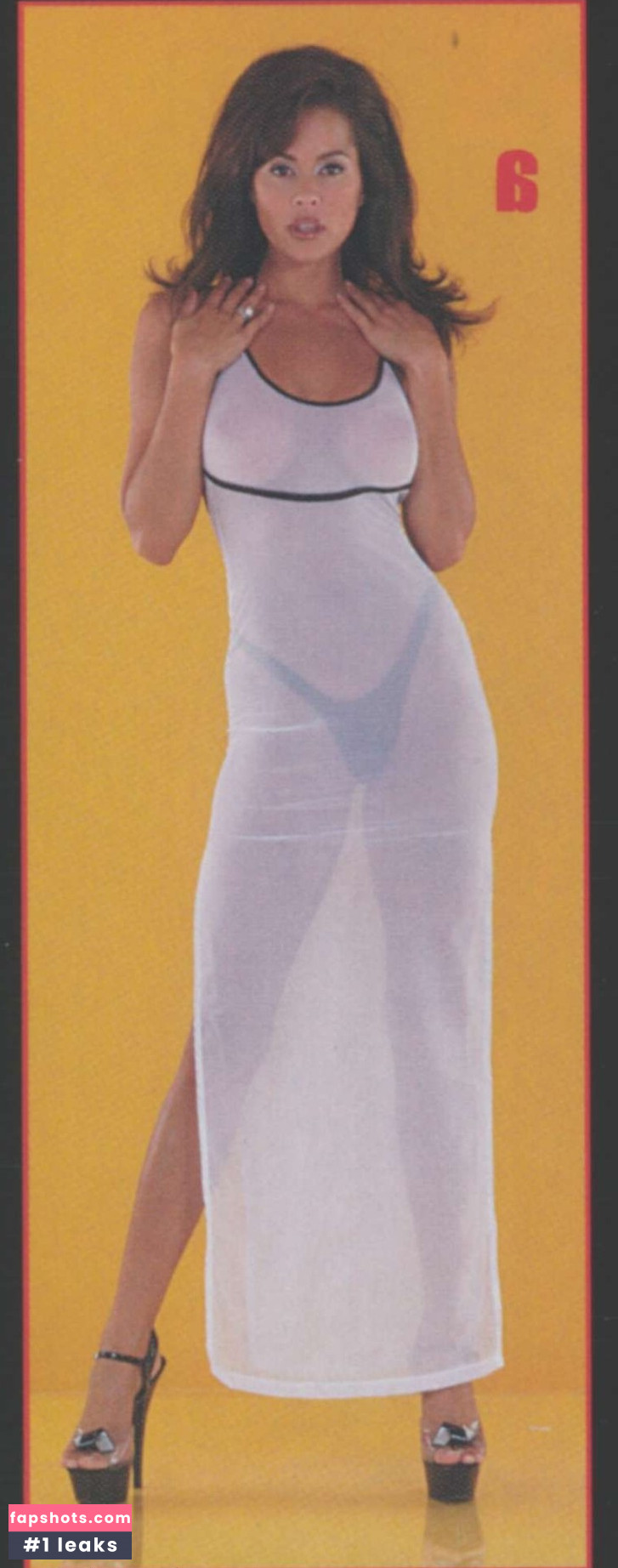 Brooke Burke gallery photo #250