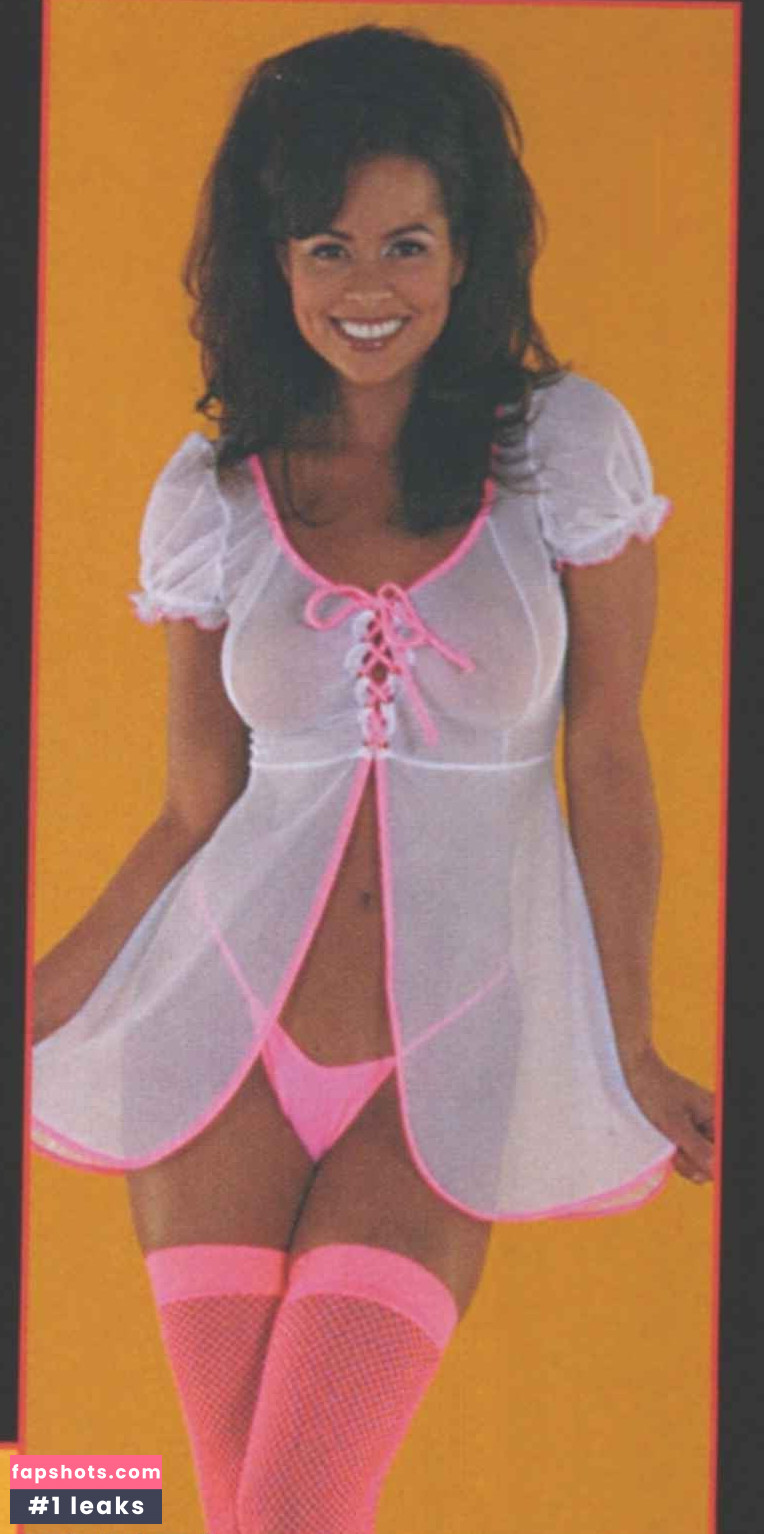 Brooke Burke gallery photo #287