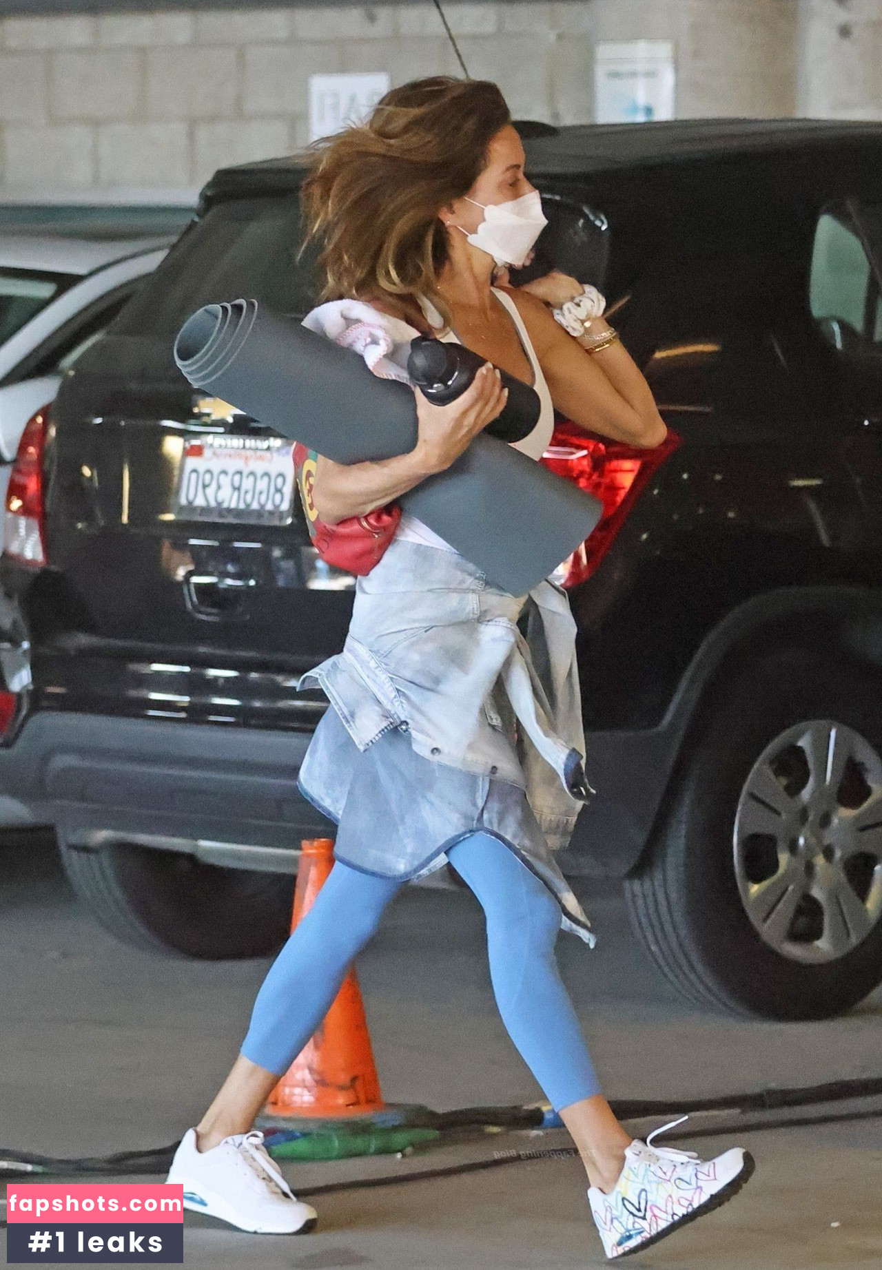 Brooke Burke gallery photo #518