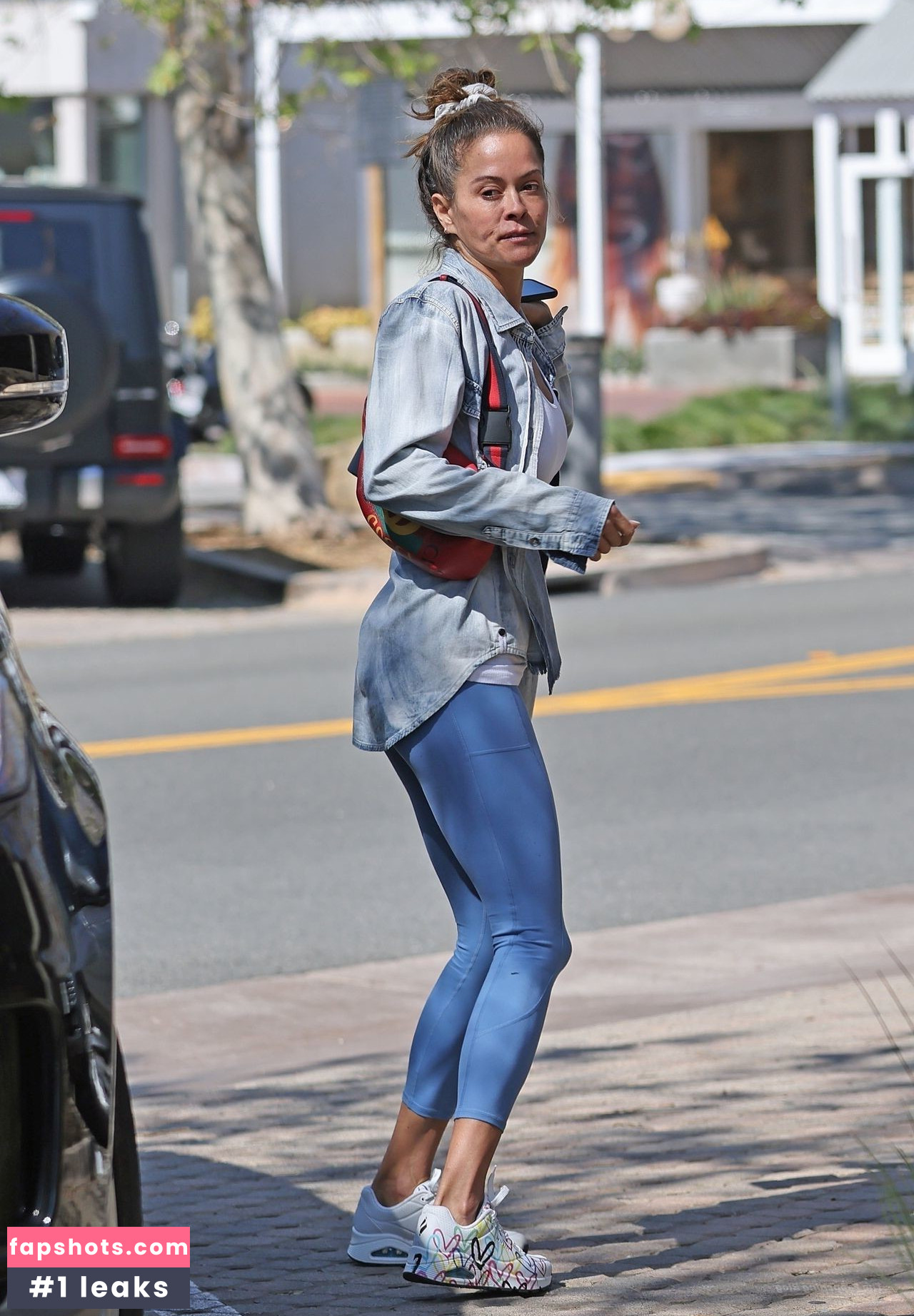 Brooke Burke gallery photo #520