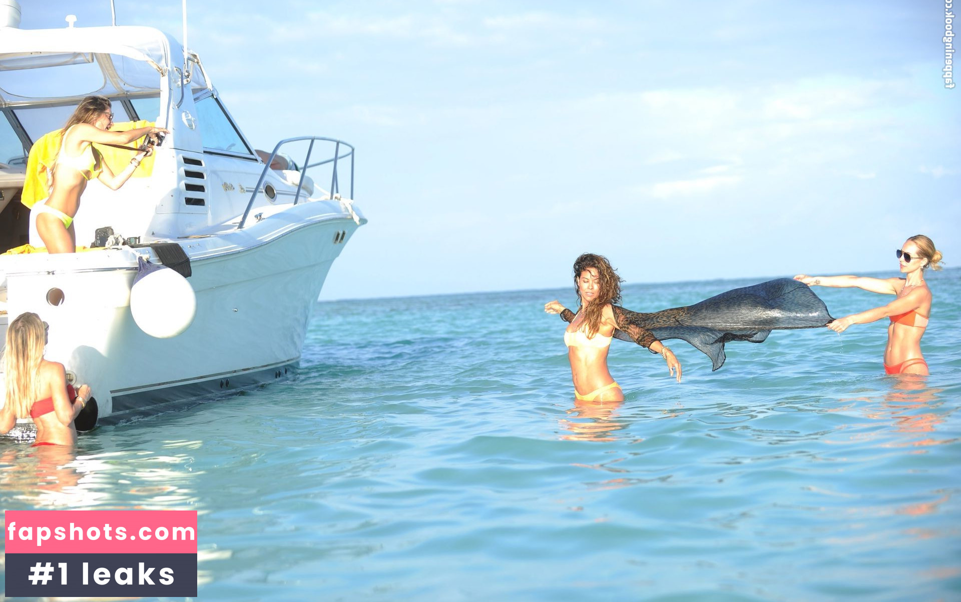 Brooke Burke gallery photo #753