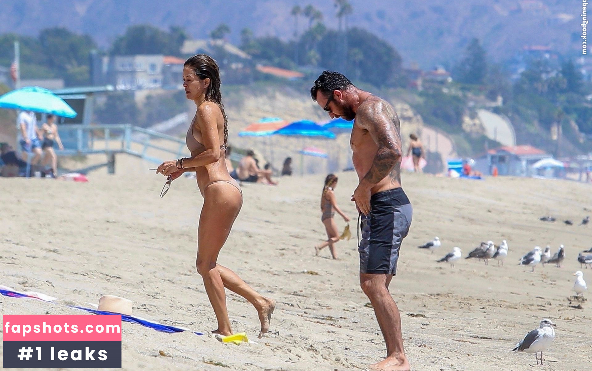 Brooke Burke gallery photo #949