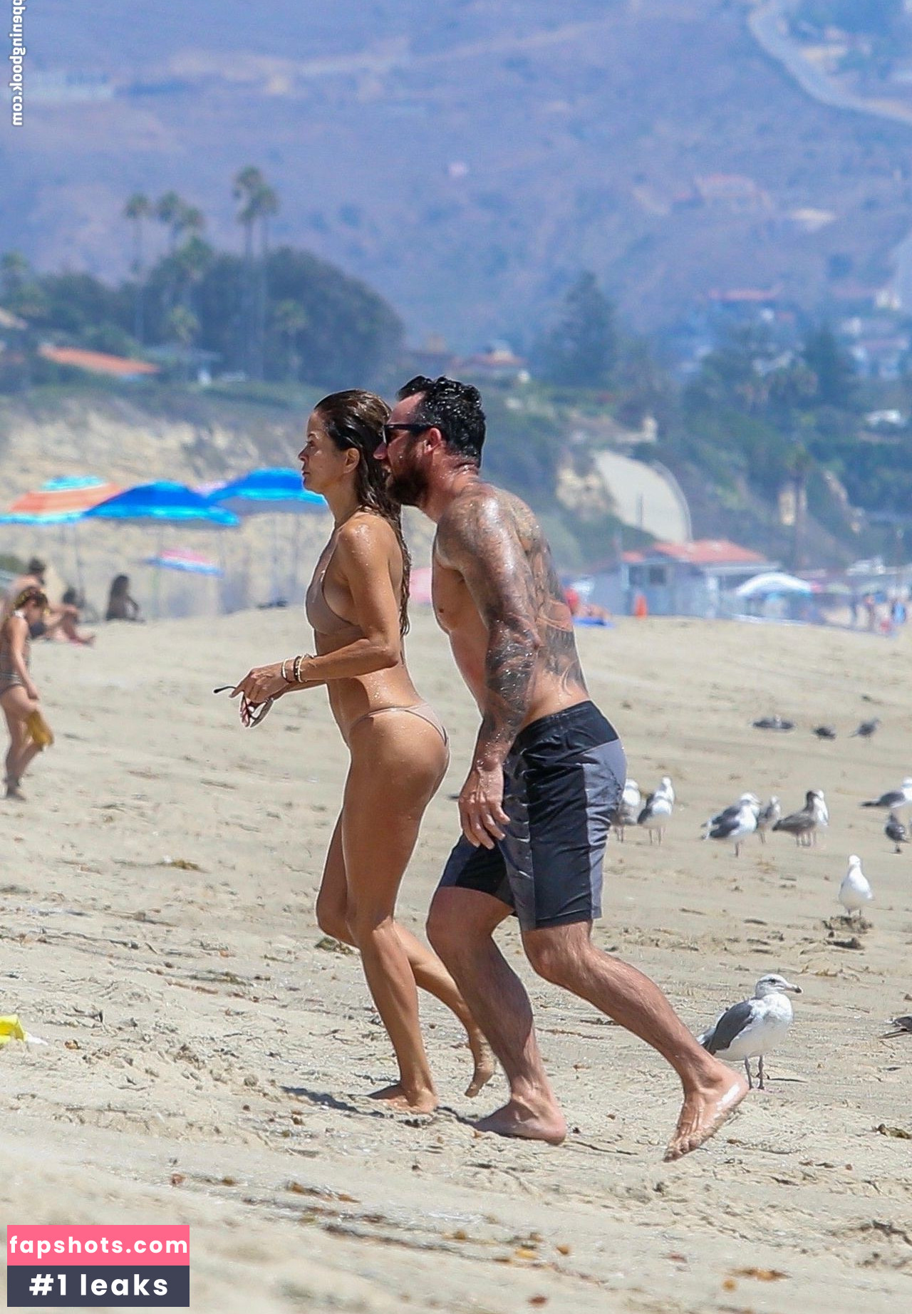 Brooke Burke gallery photo #951