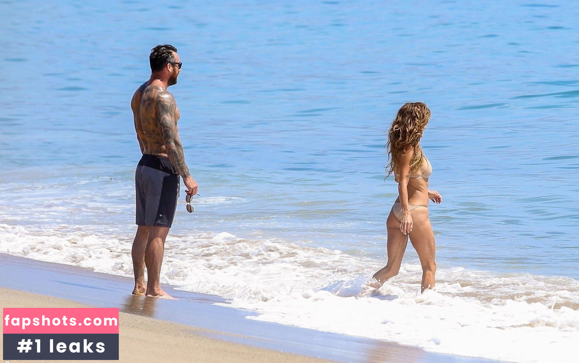 Brooke Burke gallery photo #959