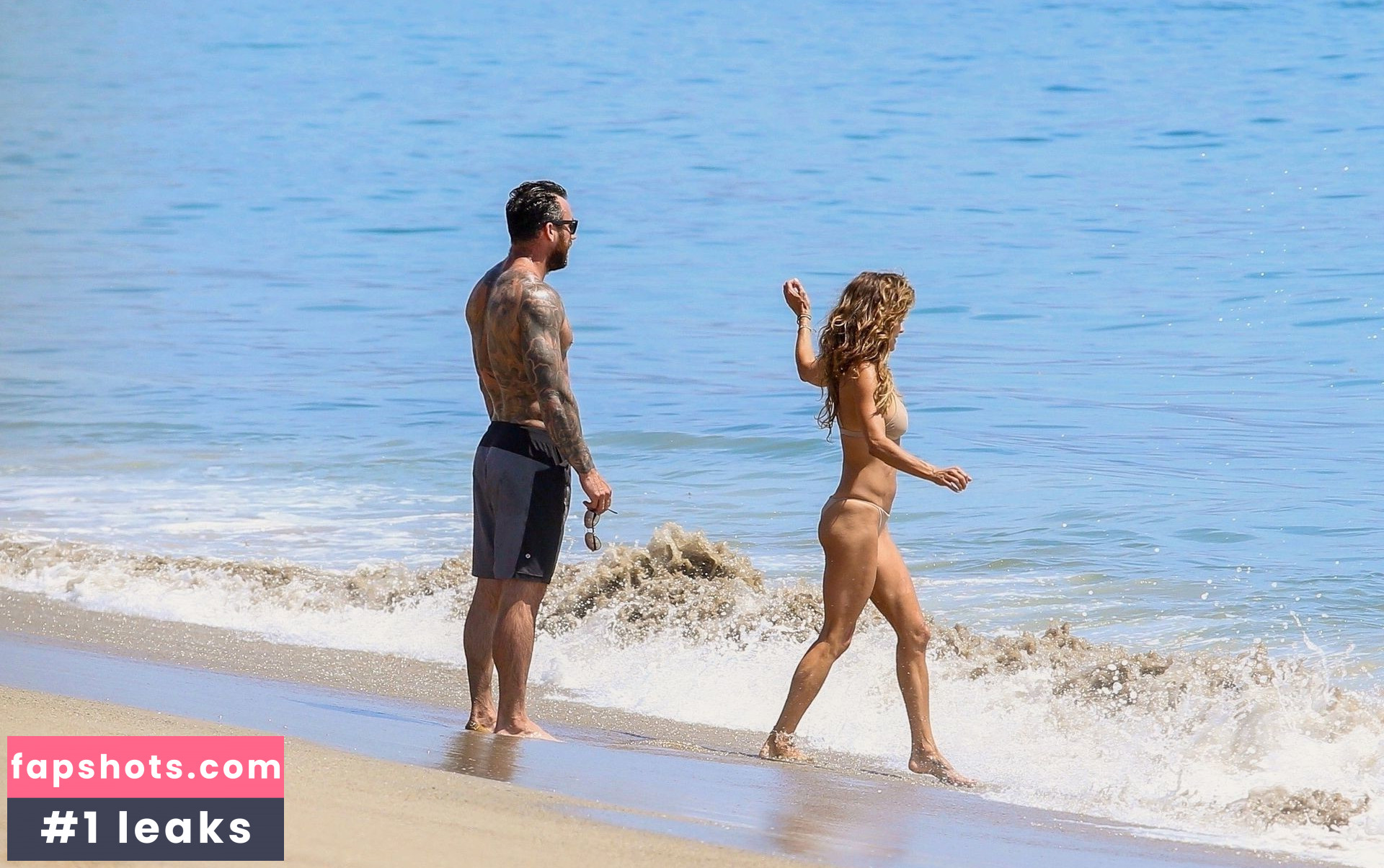 Brooke Burke gallery photo #964