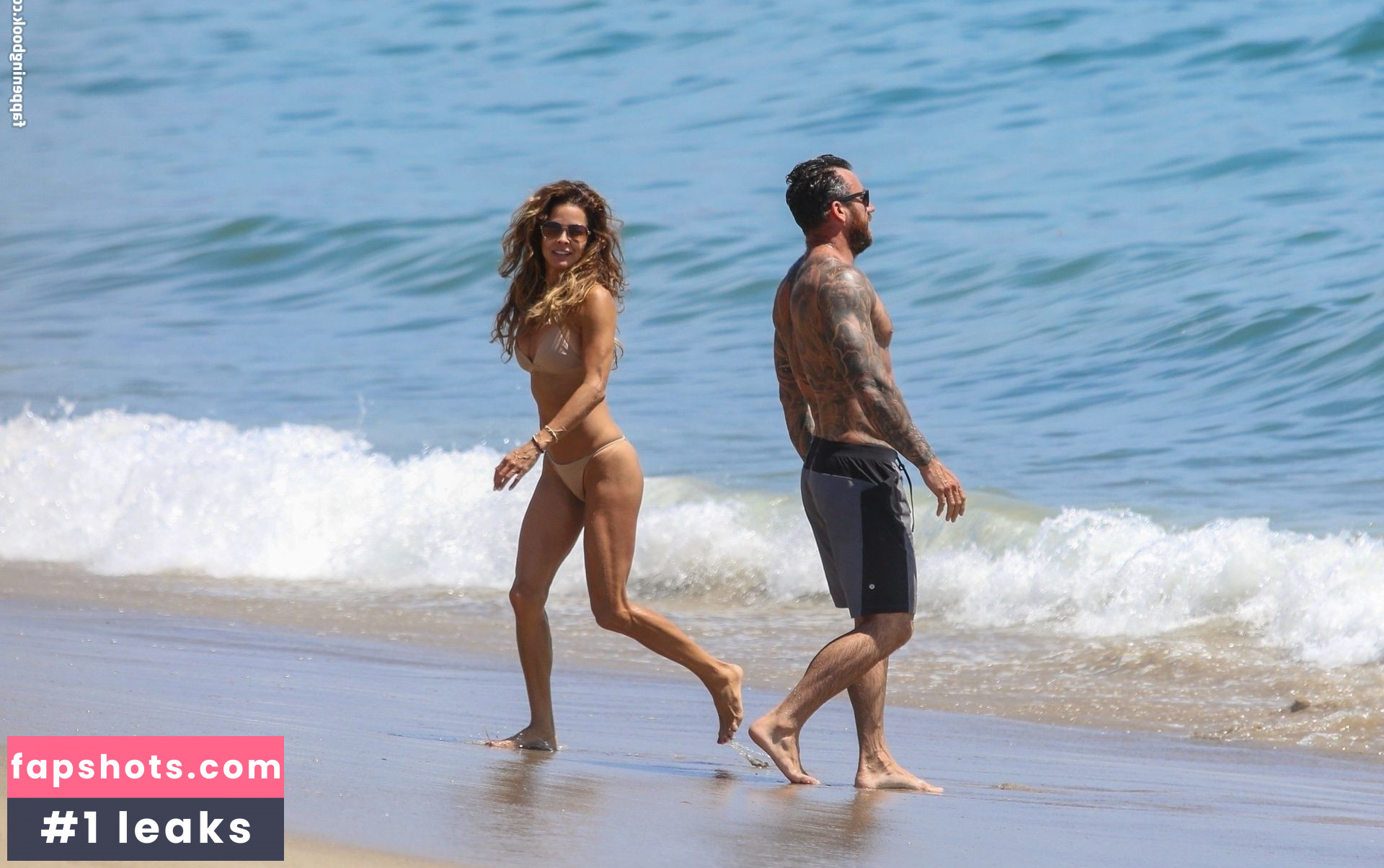 Brooke Burke gallery photo #984