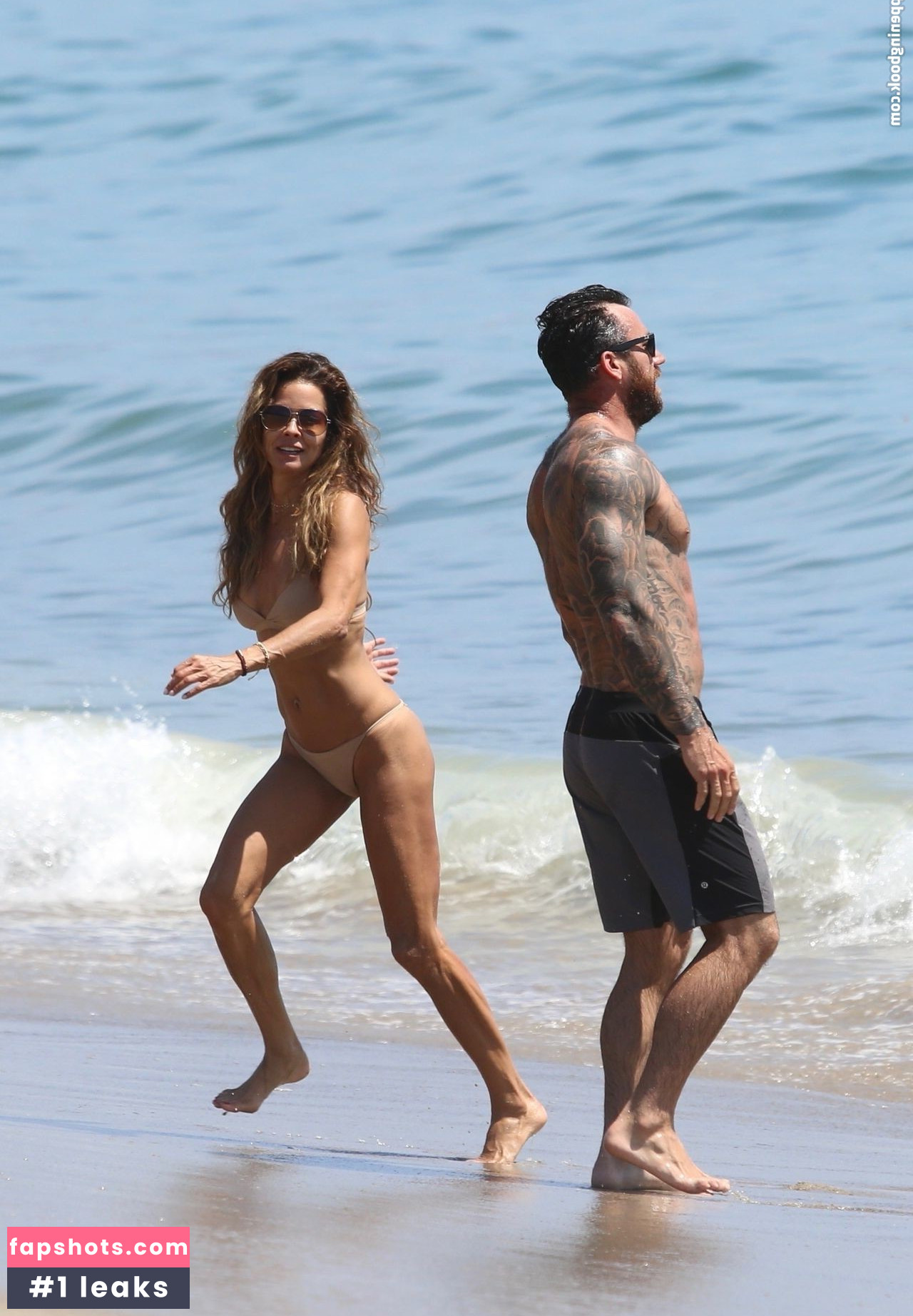 Brooke Burke gallery photo #985
