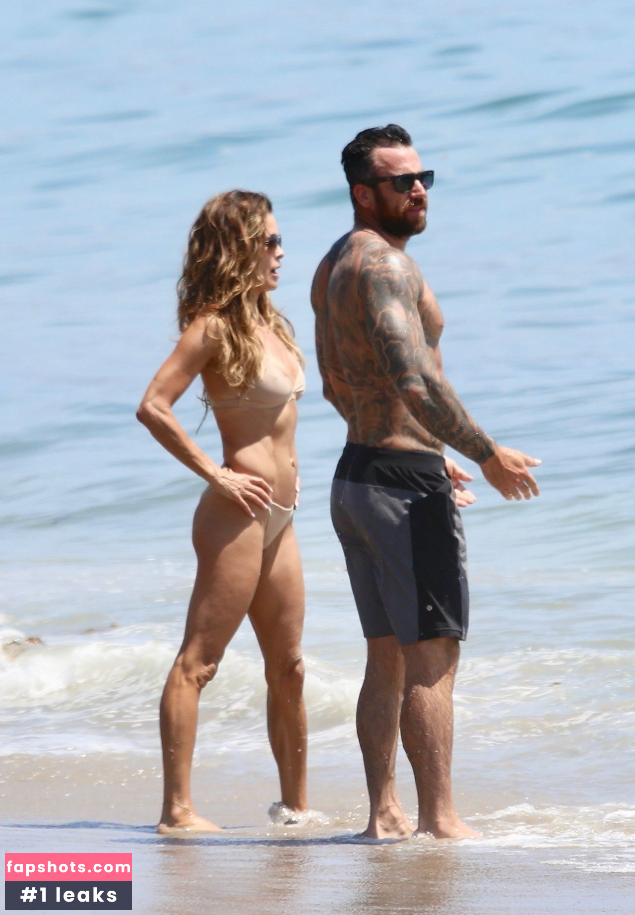 Brooke Burke gallery photo #987