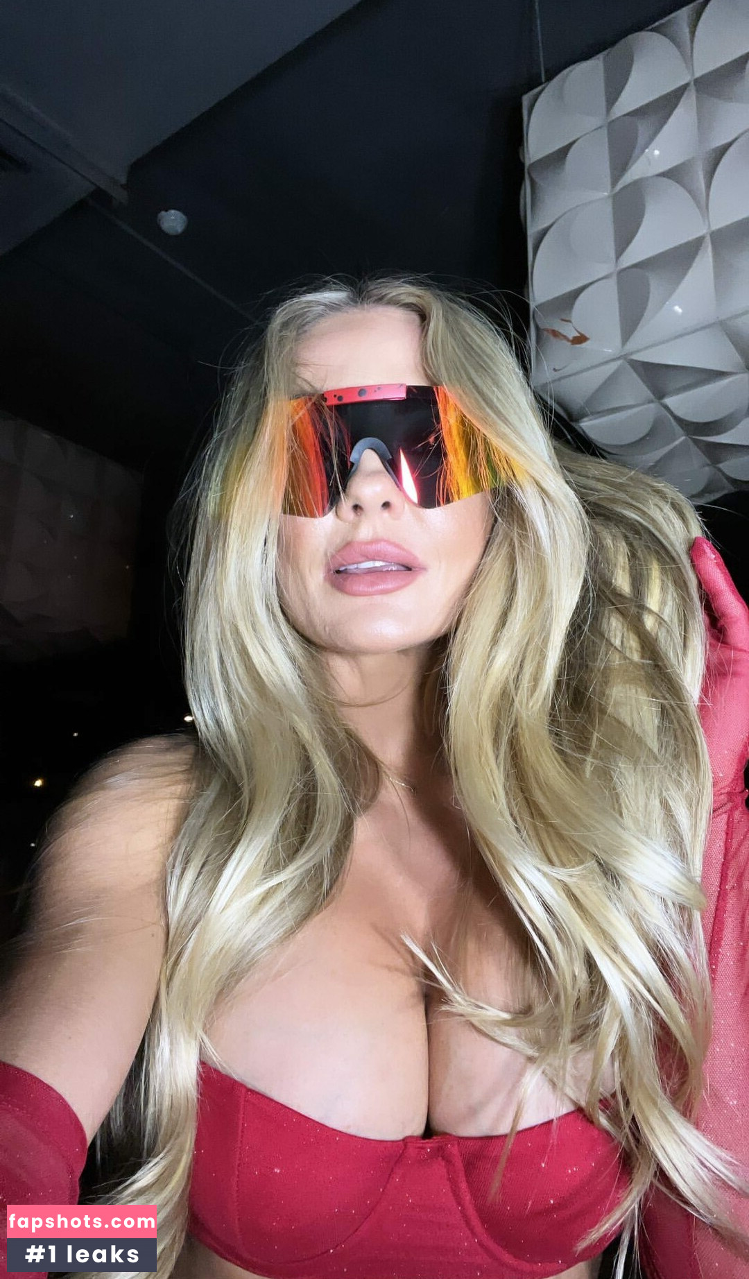 Brooke Evers gallery photo #53