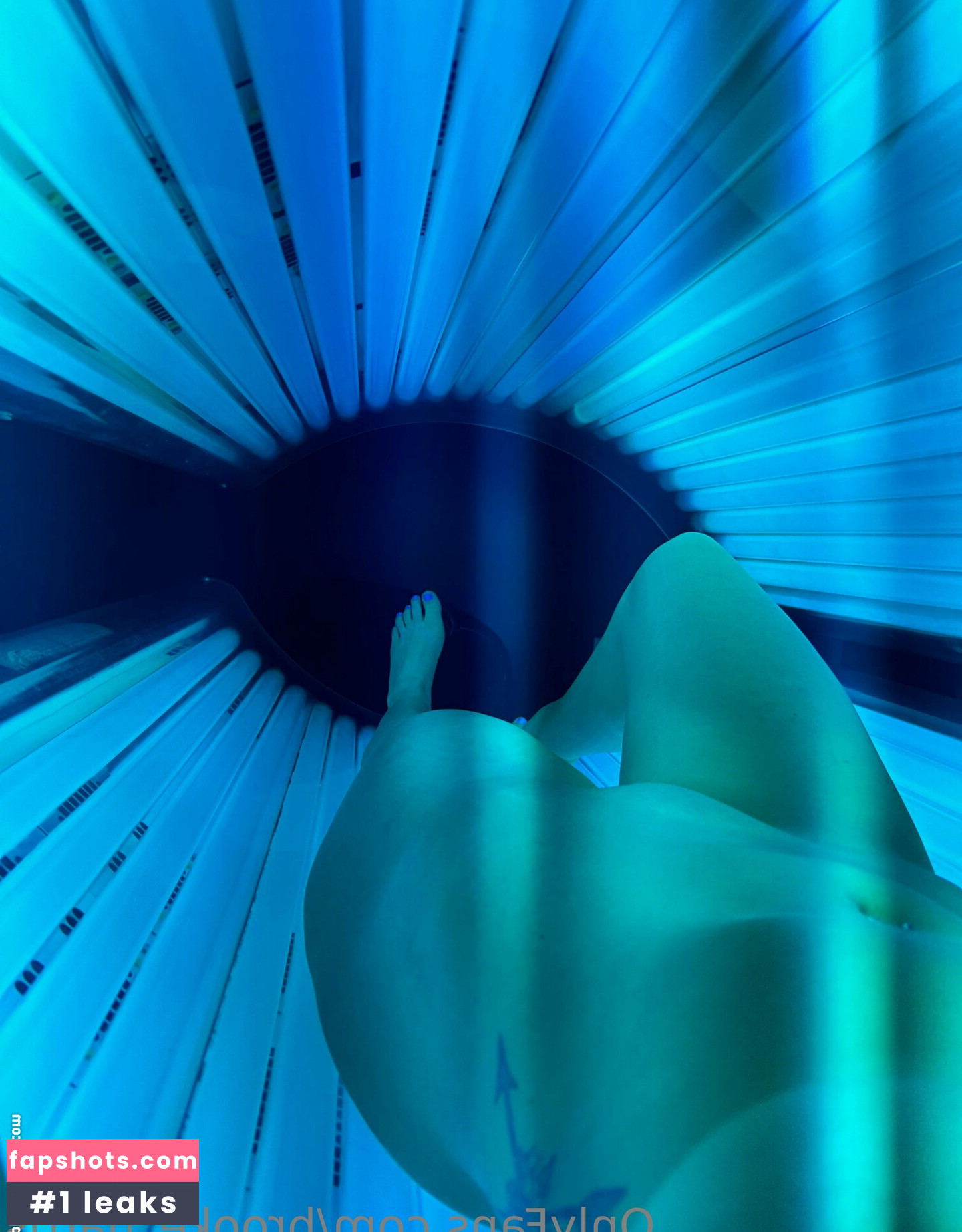 brooke_harris gallery photo #8