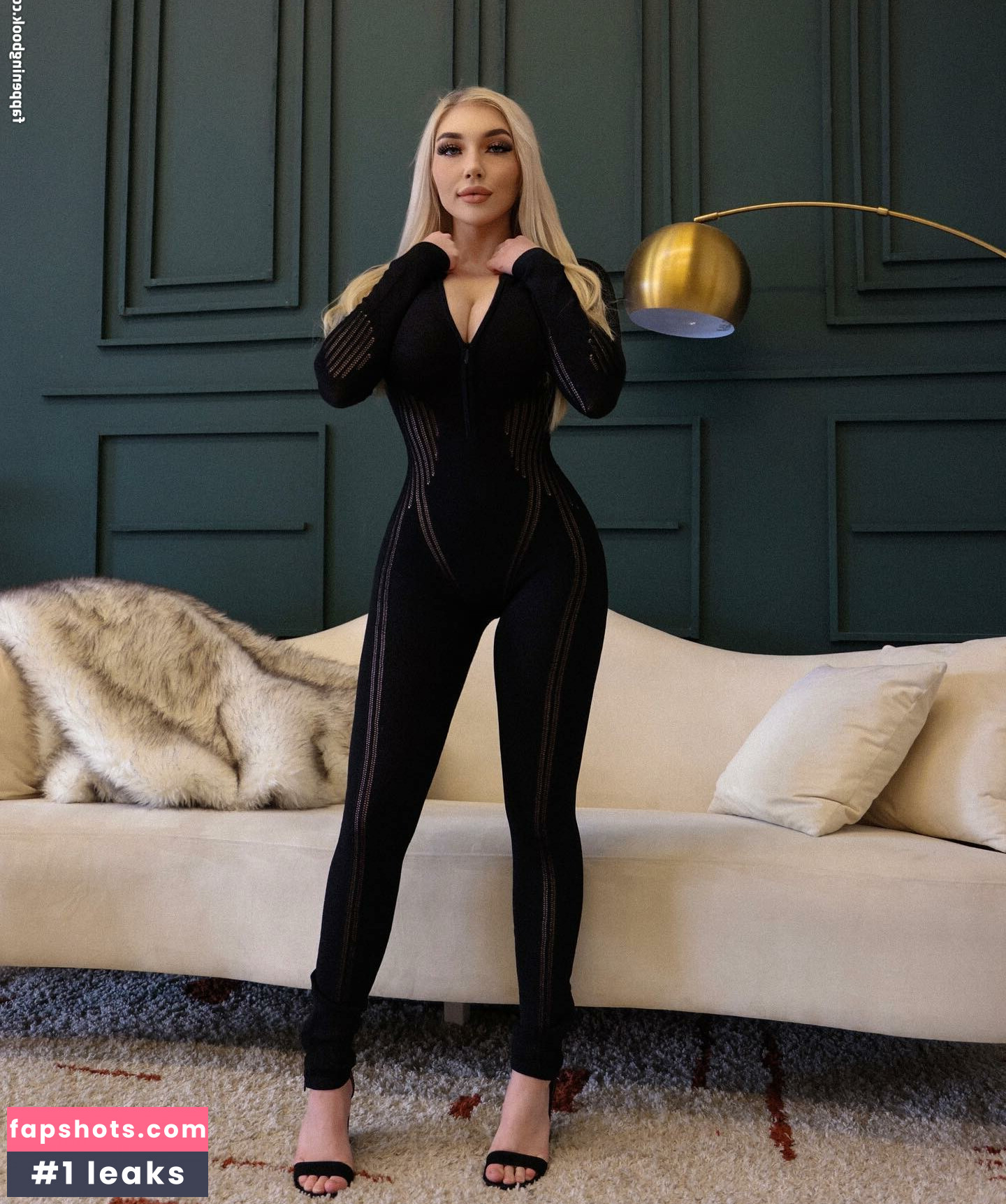 Brooke Michelle gallery photo #4