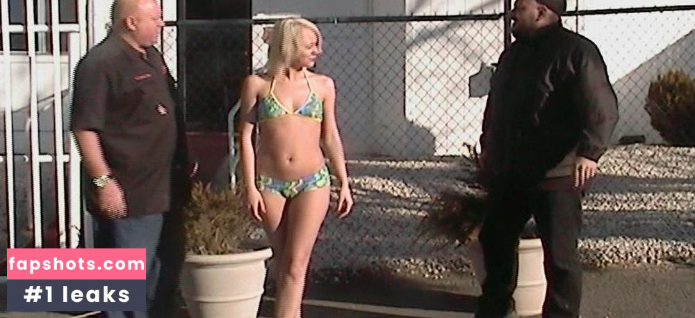 Brooke Taylor nude babe gallery