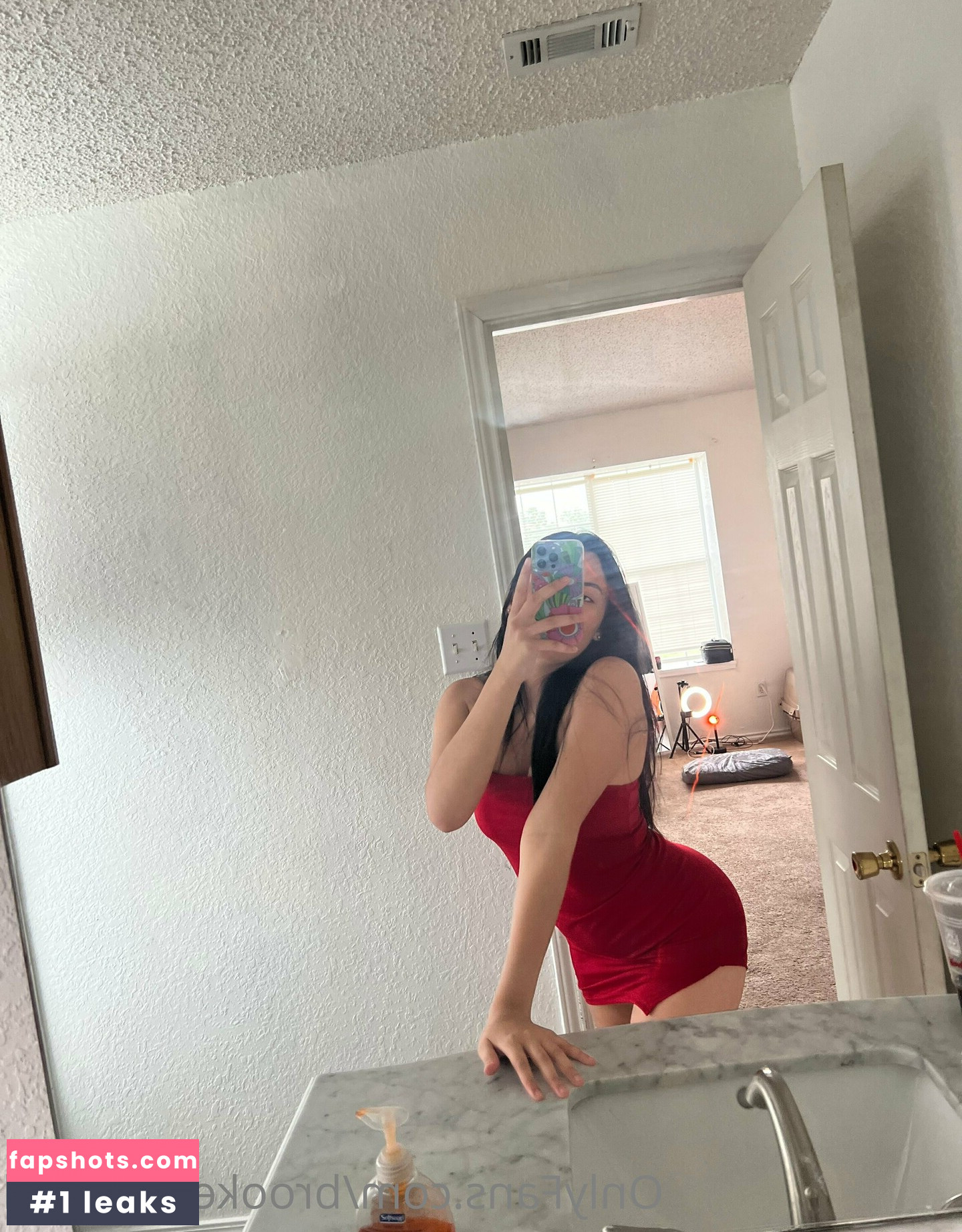 brookegoeswild gallery photo #58