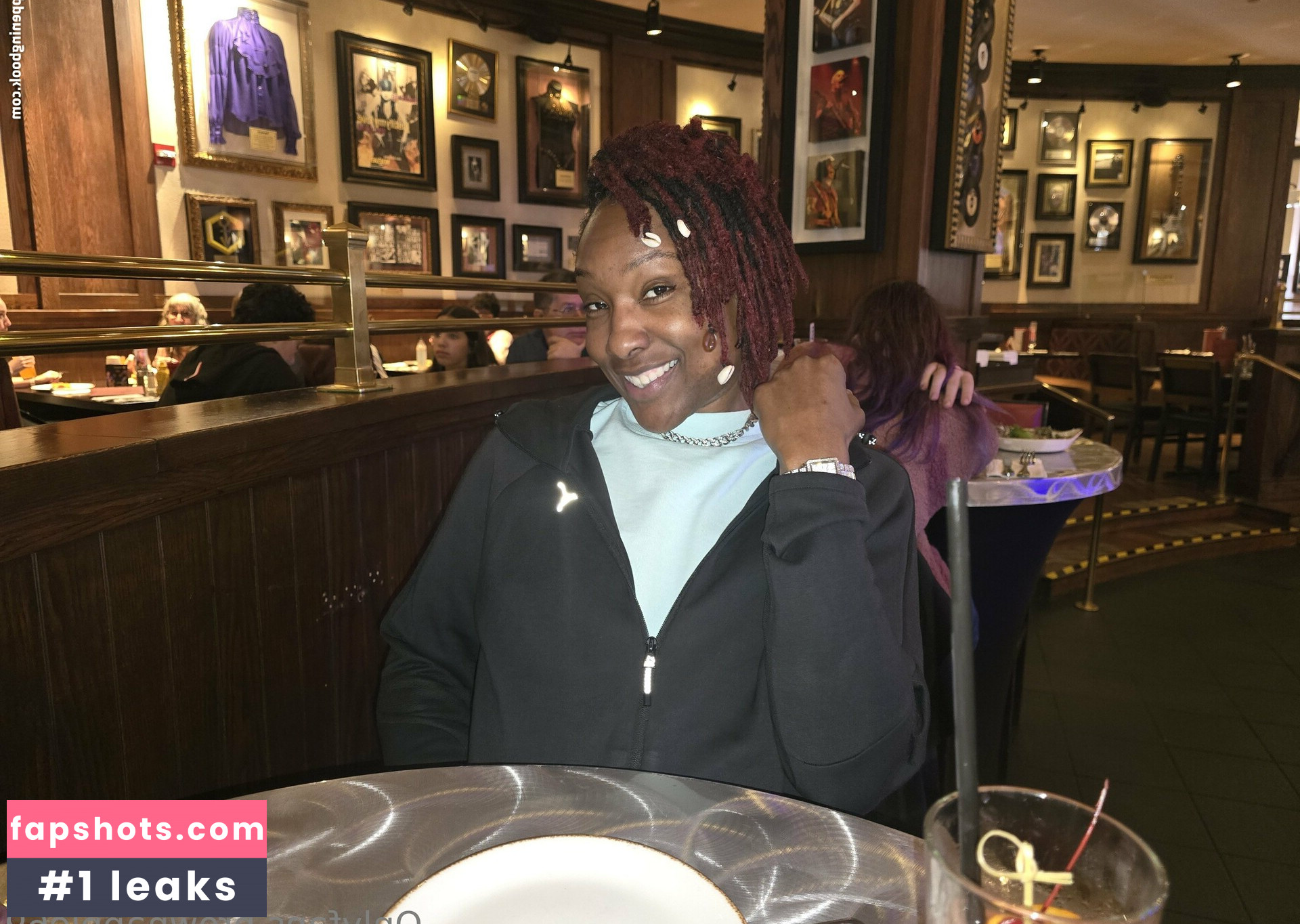 brownapple69 gallery photo #5