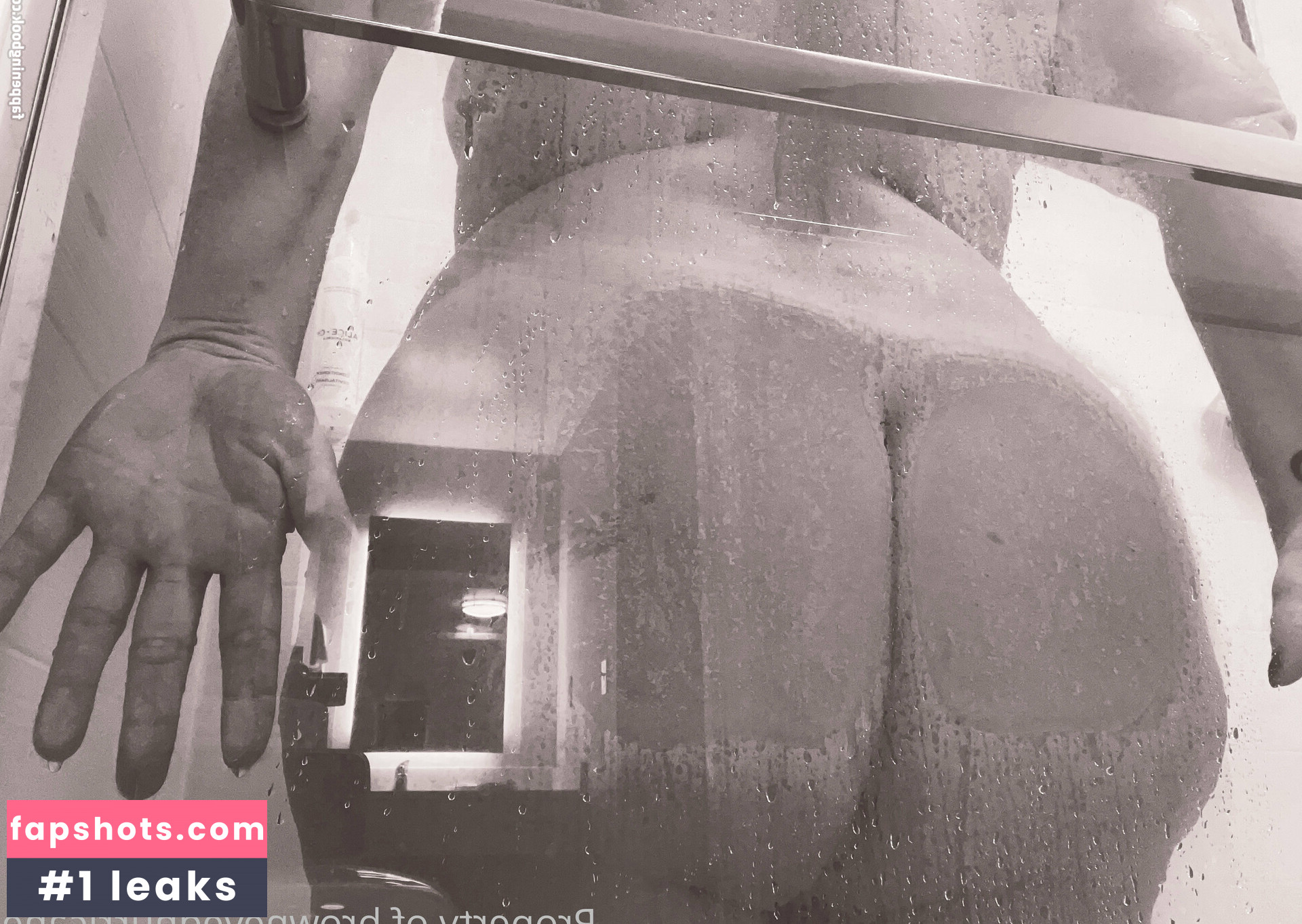 browneyedhurricane nude babe gallery