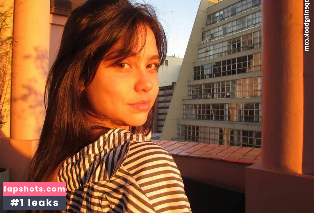 Bruna Carvalho gallery photo #7