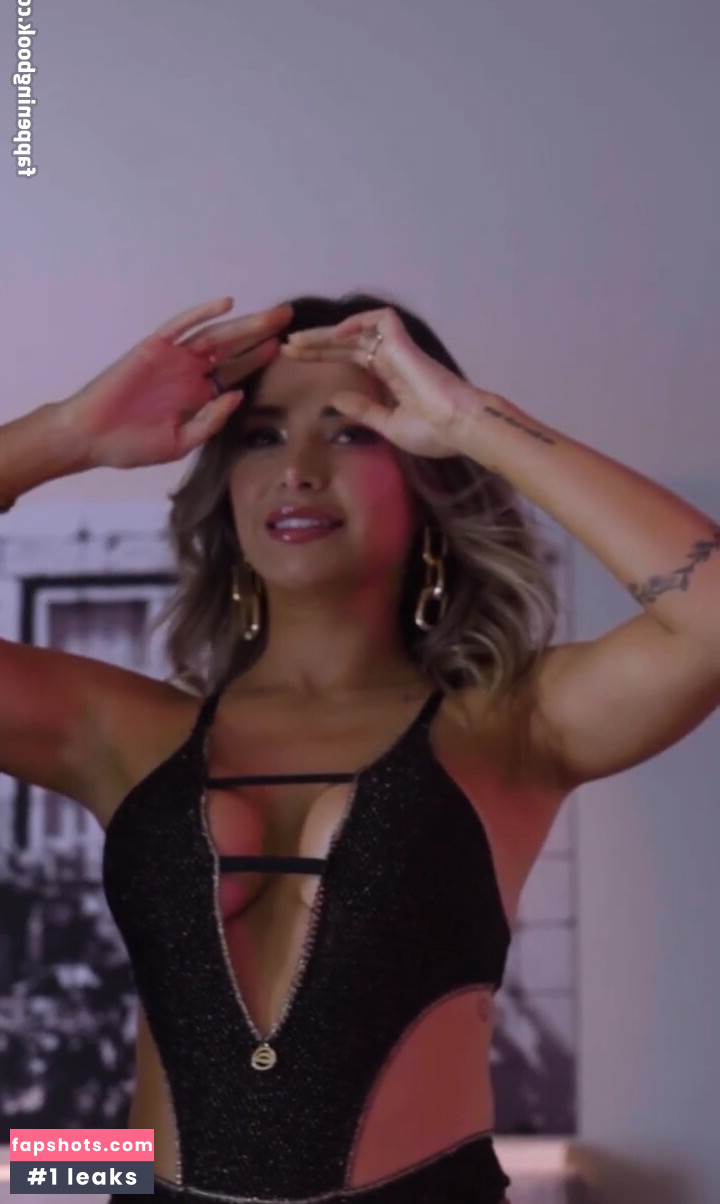 Bruna Gomes gallery photo #28