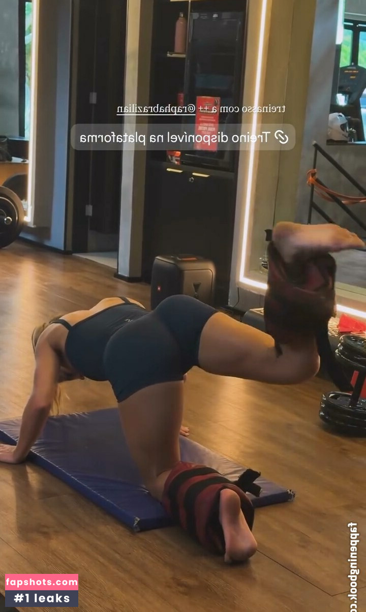 Bruna Griphao gallery photo #13