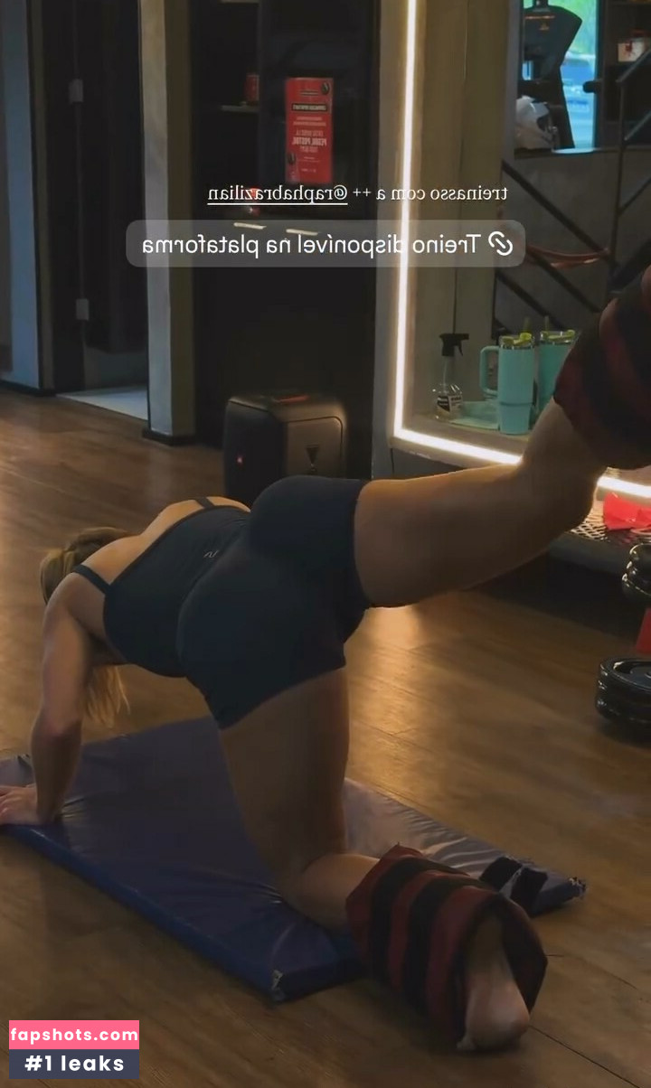 Bruna Griphao gallery photo #16