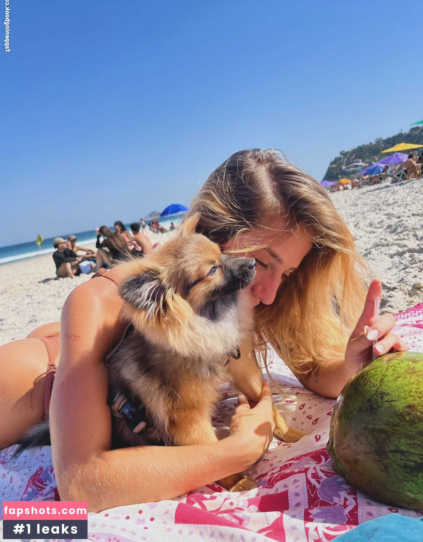 Bruna Griphao gallery photo #63