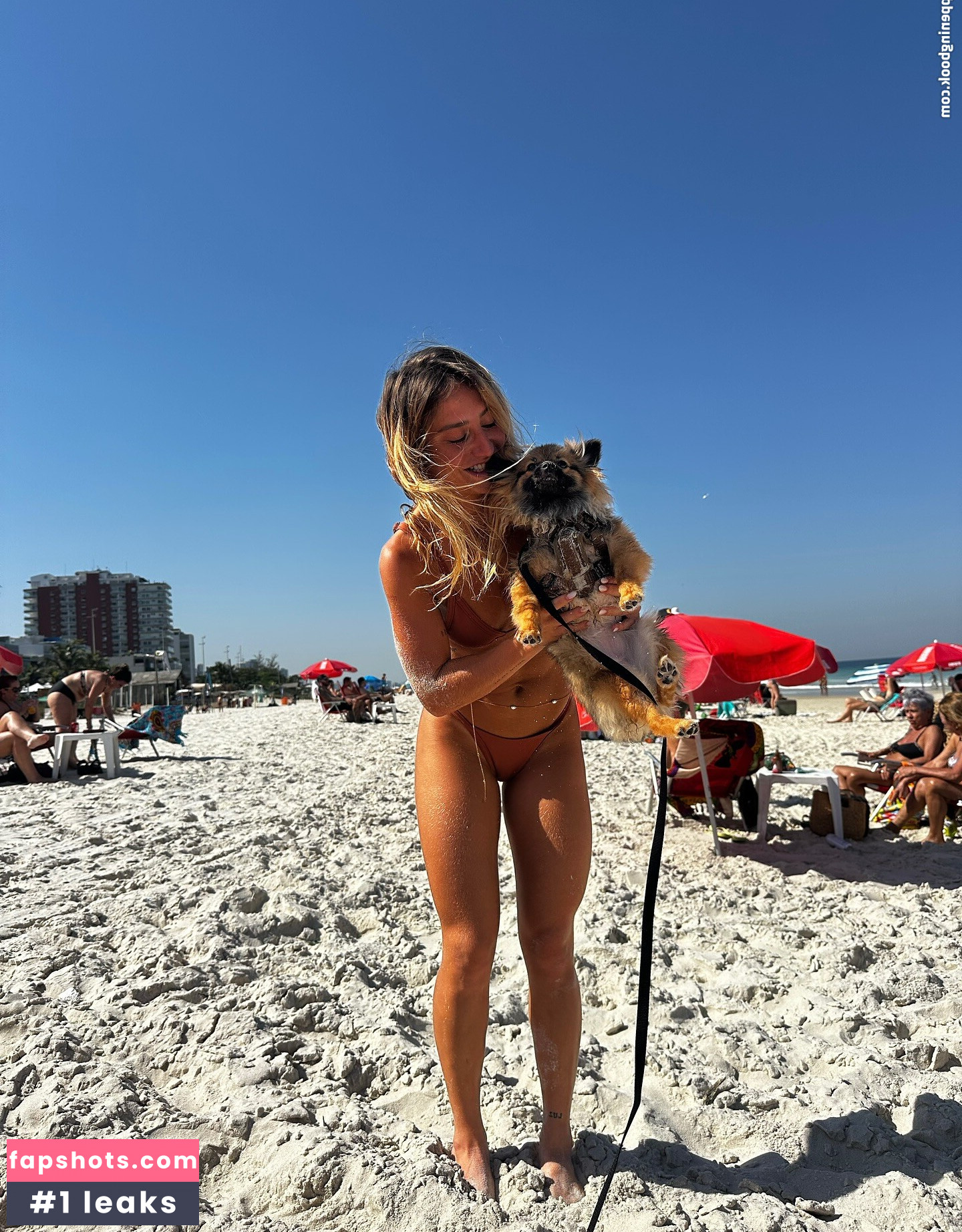 Bruna Griphao gallery photo #68