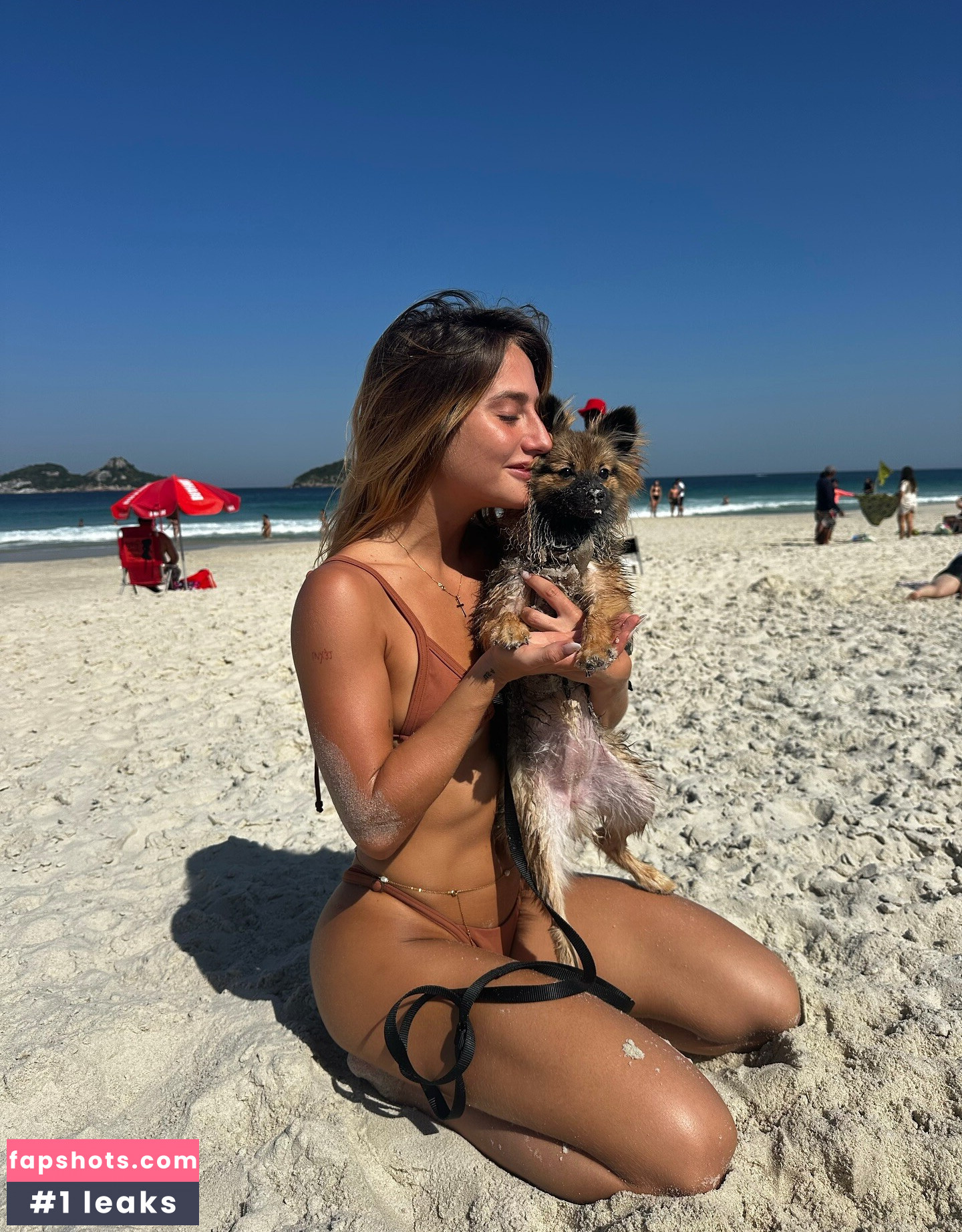 Bruna Griphao gallery photo #69