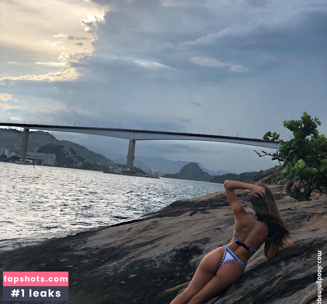 Bruna Lima gallery photo #114