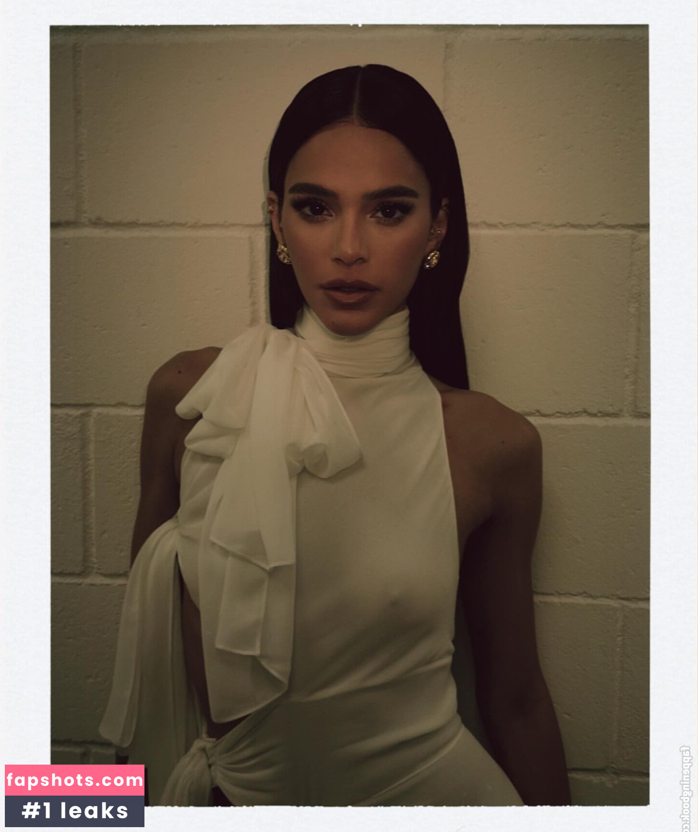 Bruna Marquezine gallery photo #14