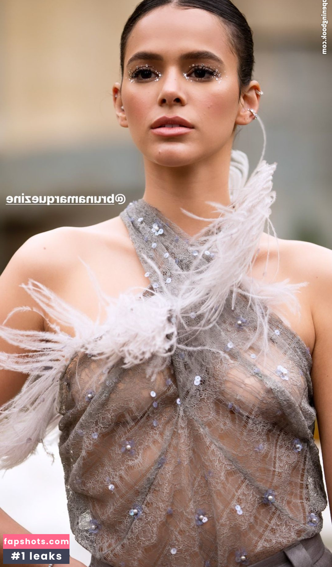 Bruna Marquezine gallery photo #169