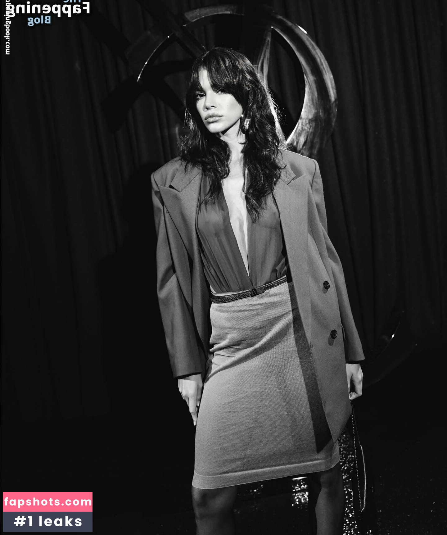 Bruna Marquezine gallery photo #53