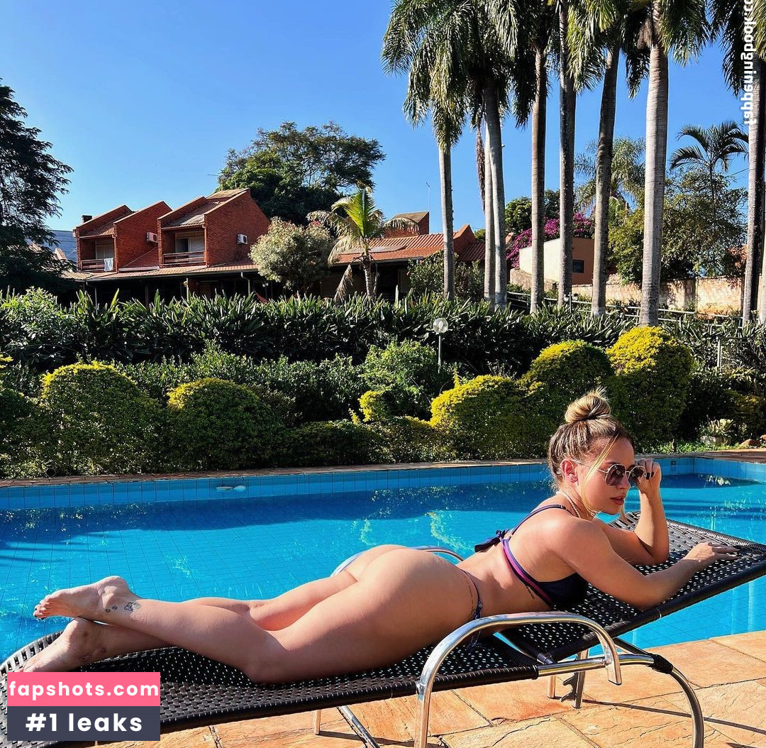 Bruna Movio gallery photo #36