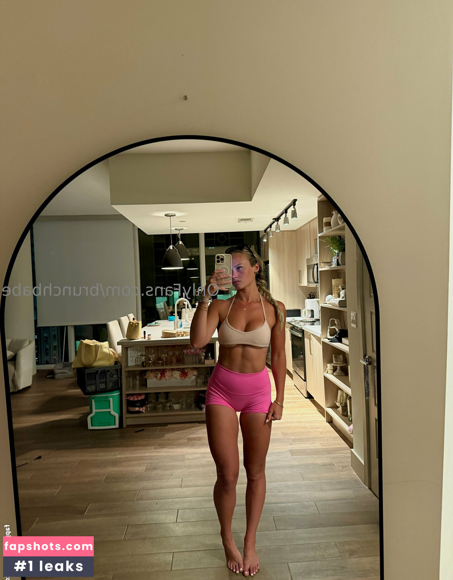 brunchbabe nude babe gallery