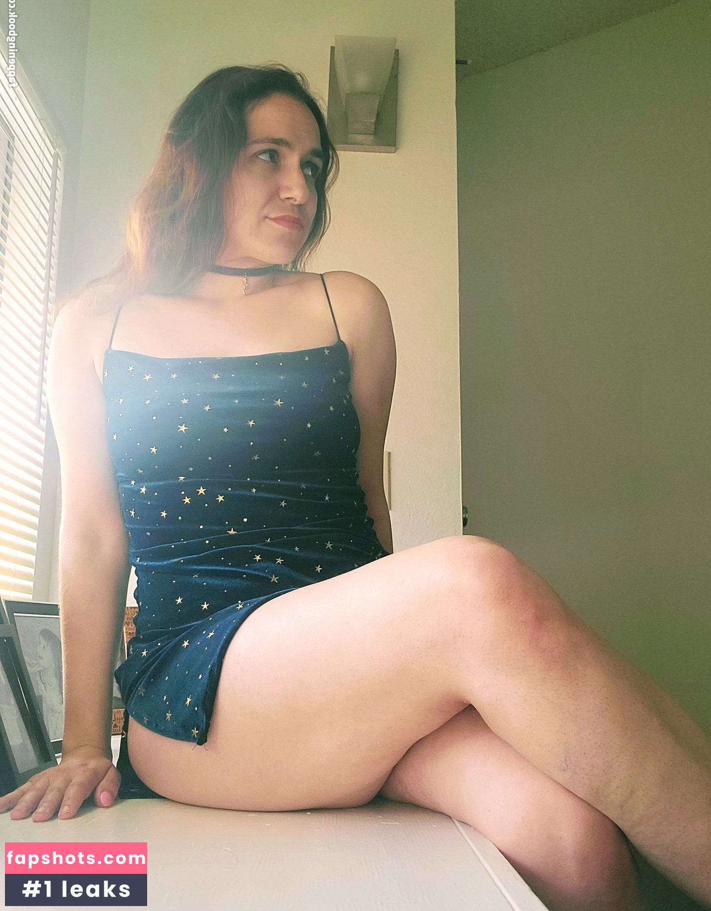 brunette_beauty86 gallery photo #13