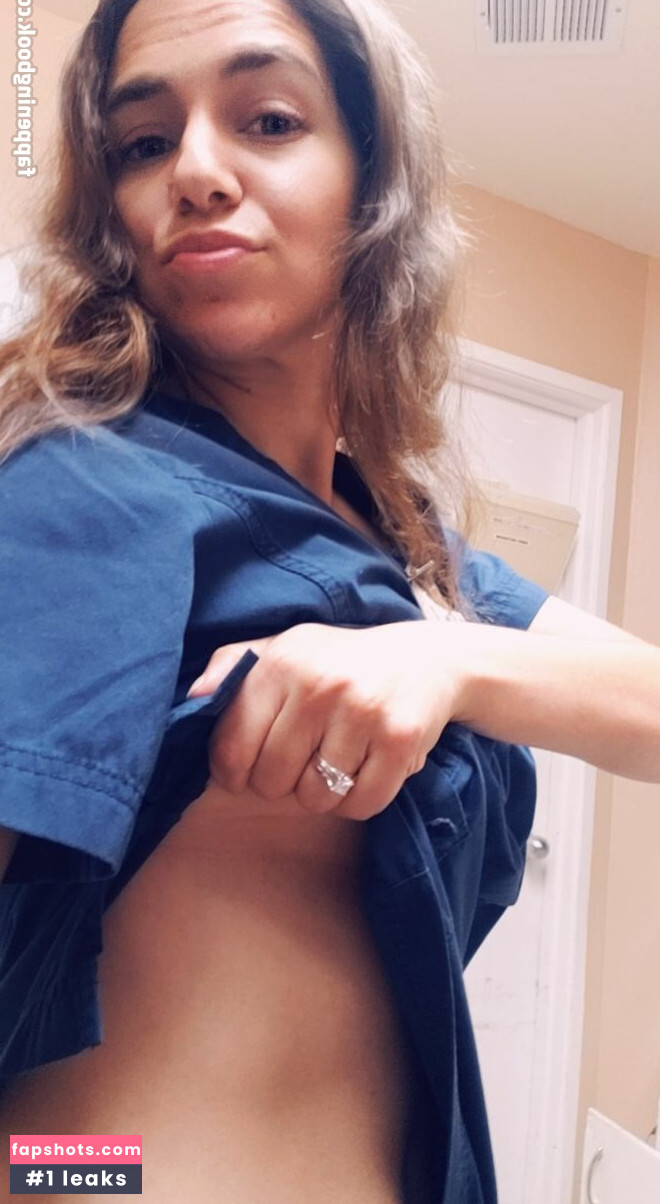 brunette_beauty86 nude babe gallery