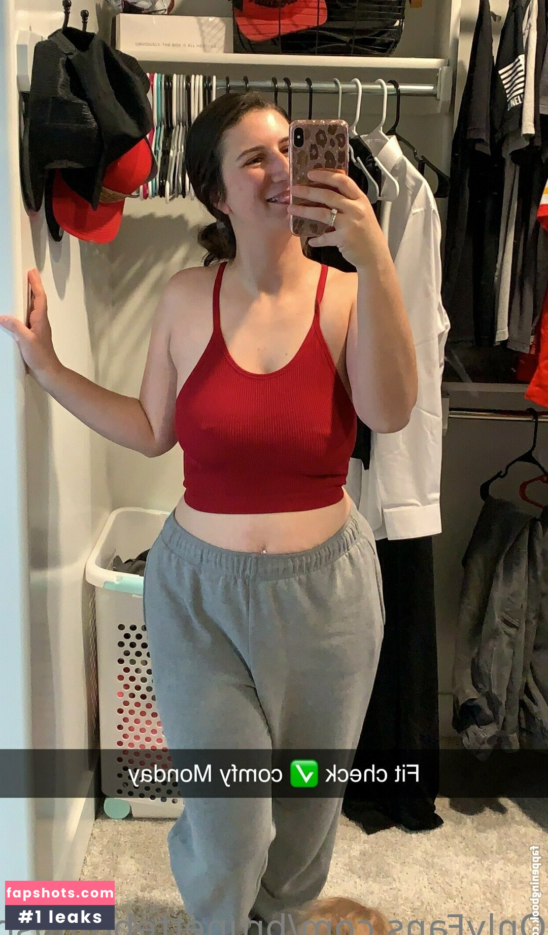 brunettebombshell13 gallery photo #18