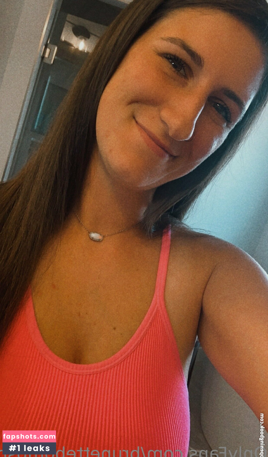 brunettebombshell13 gallery photo #5