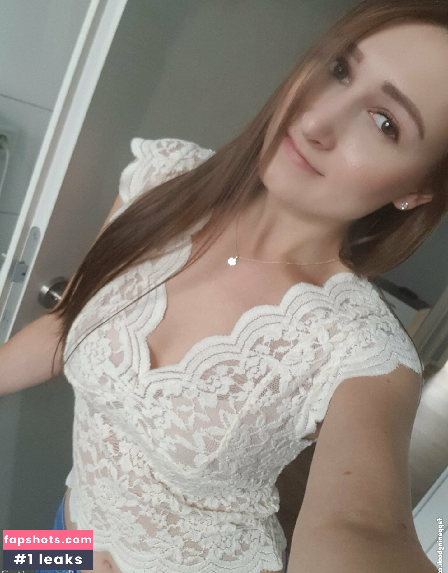 brunnette3 gallery photo #11